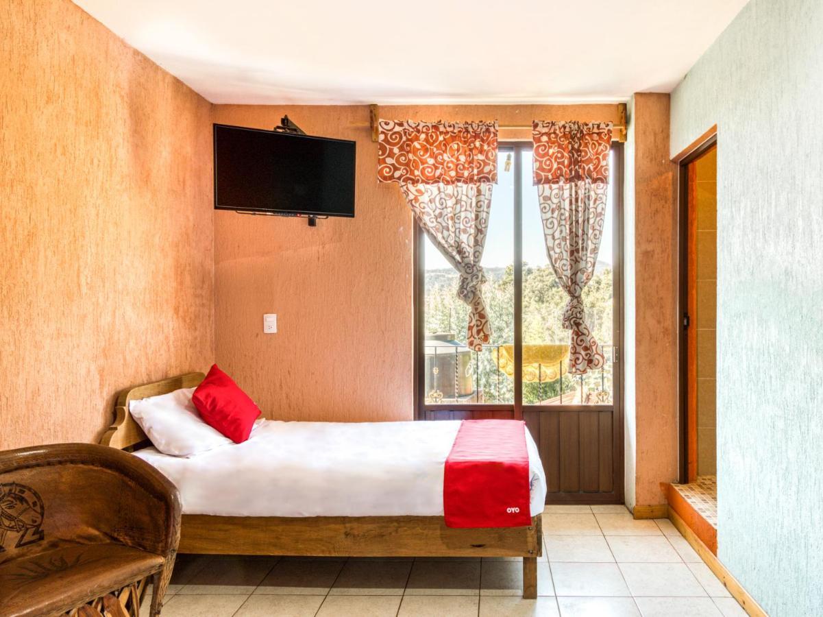 Hotel Vista Markes Zacatlán Εξωτερικό φωτογραφία