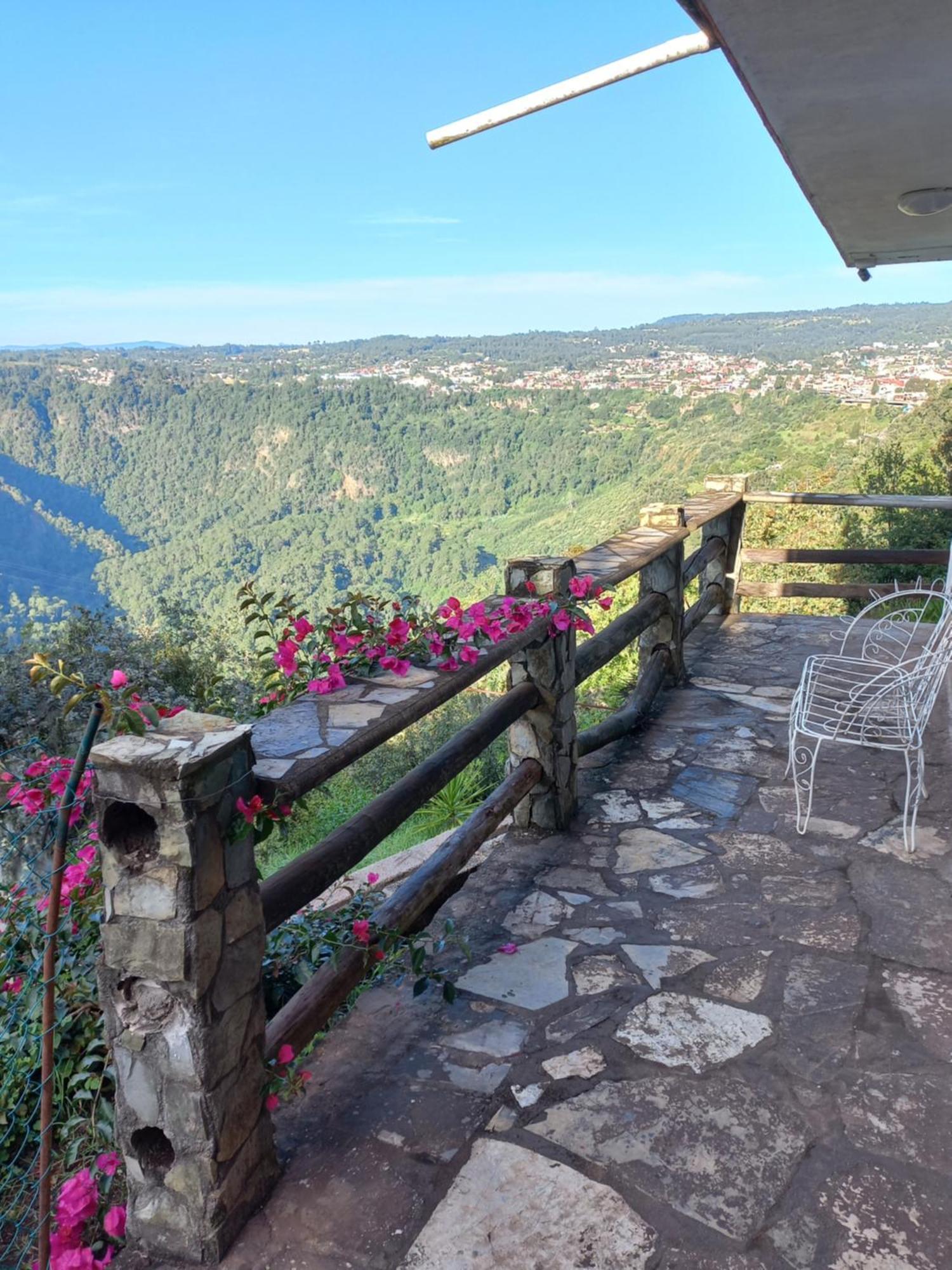 Hotel Vista Markes Zacatlán Εξωτερικό φωτογραφία